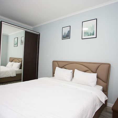 Apartament Curat Si Confortabil Str. Ismail 86 In Centrul Chisinaului Apartment Ngoại thất bức ảnh