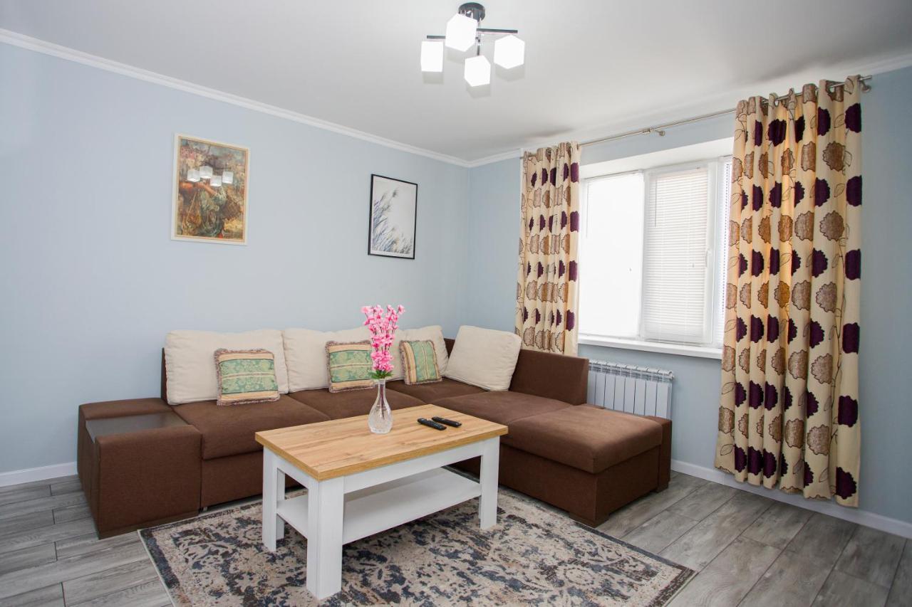Apartament Curat Si Confortabil Str. Ismail 86 In Centrul Chisinaului Apartment Ngoại thất bức ảnh