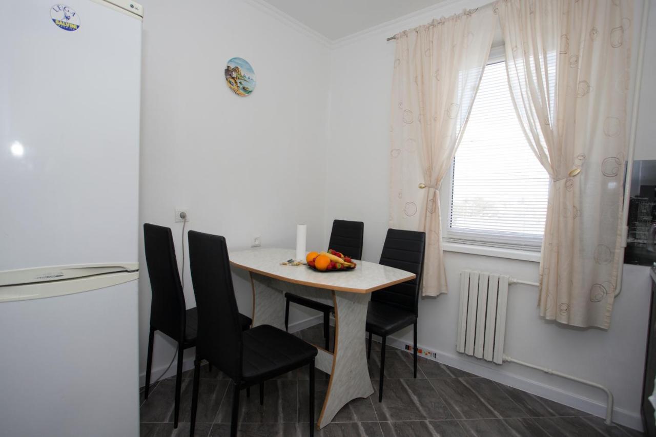 Apartament Curat Si Confortabil Str. Ismail 86 In Centrul Chisinaului Apartment Ngoại thất bức ảnh